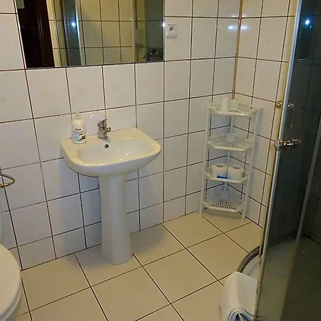 Tom&tom Nocleg ze śniadaniem 3*
